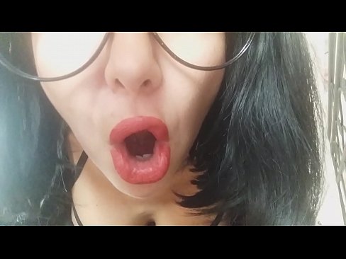 ❤️ Sthandwa, umama wakho ongamzali akakuvumeli ukuthi uye esikoleni namuhla... Ngikudinga kakhulu... Zocansi ku-porn zu.redporn-tv.ru ☑
